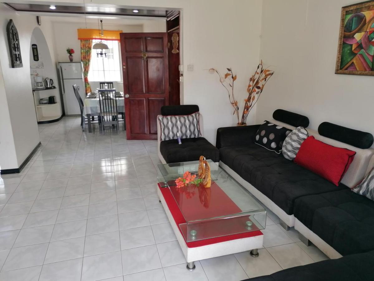 Les Camelias Ground Floor Apartment Flic en Flac Bagian luar foto